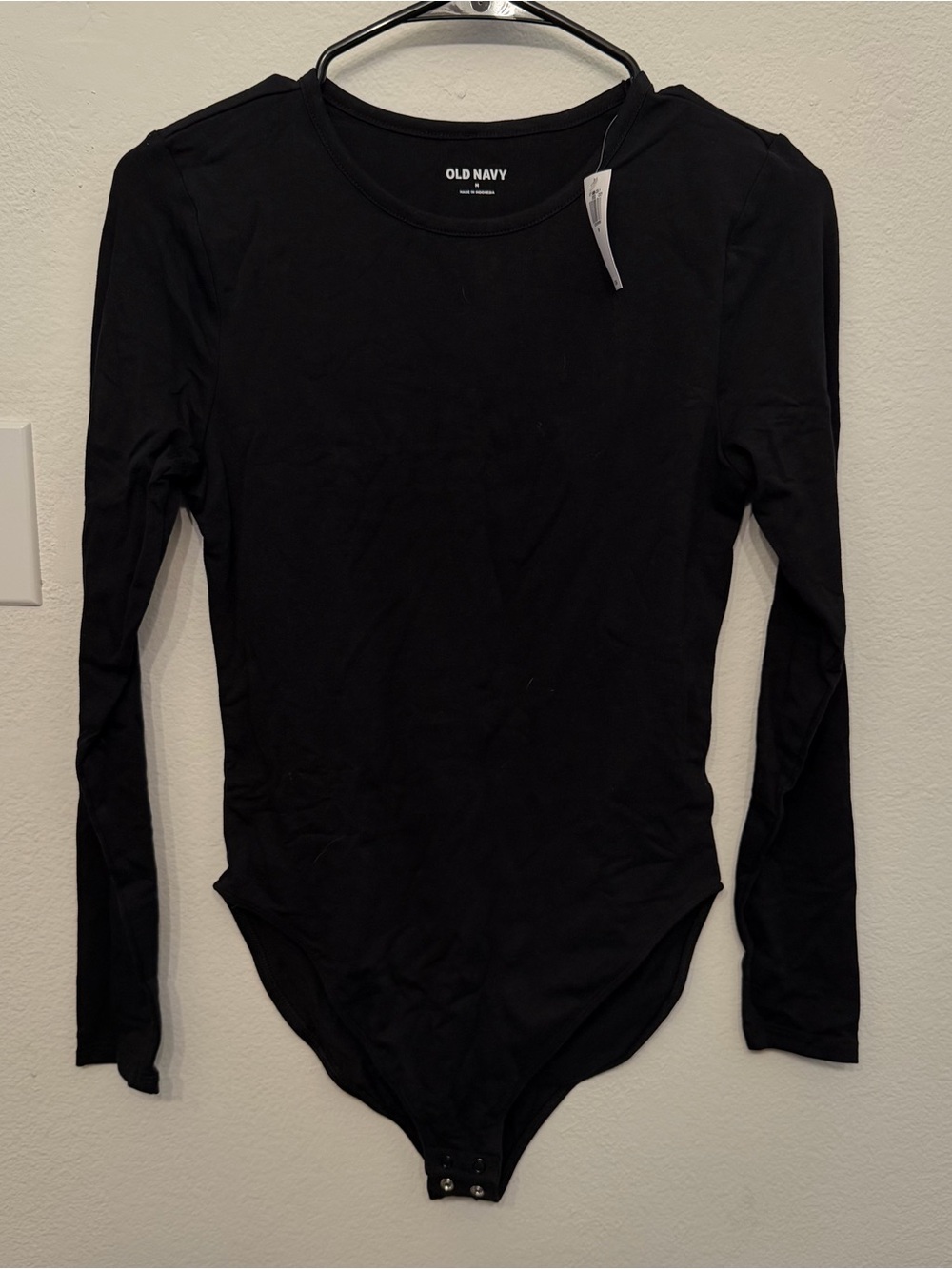 Old Navy Black Long-Sleeve Scoop Neck Bodysuit